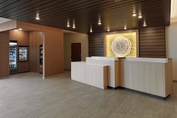 fairfield inn and suites by marriott louisville new albany in