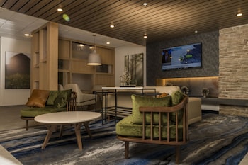 fairfield inn and suites by marriott louisville new albany in