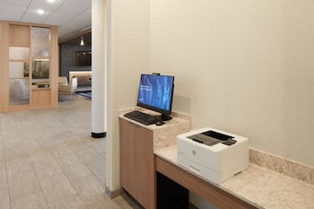 fairfield inn and suites by marriott louisville new albany in