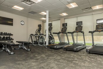 fairfield inn and suites by marriott louisville new albany in