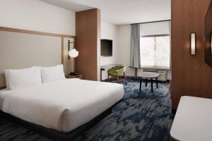 fairfield inn and suites by marriott louisville new albany in