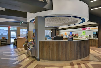 tru by hilton springfield downtown