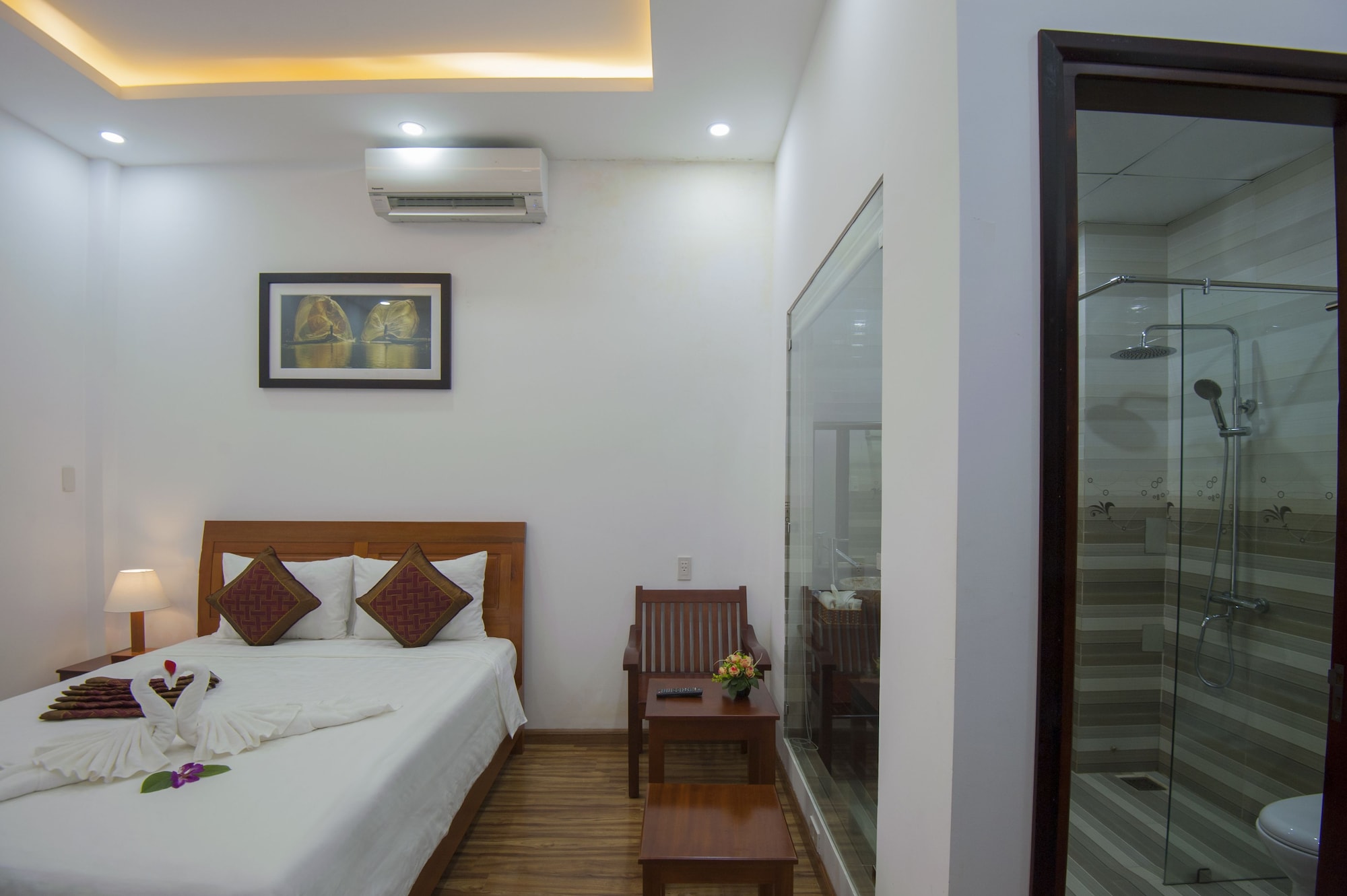 sun lake homestay