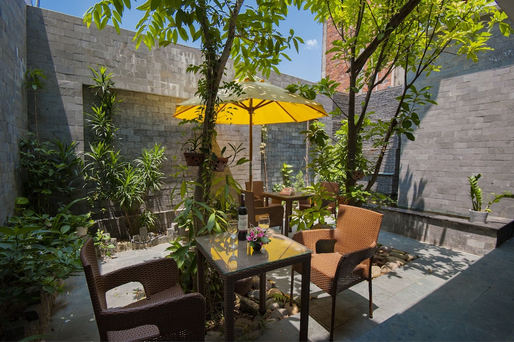 sun lake homestay
