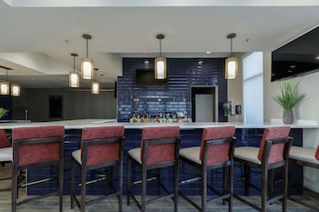 hilton garden inn elkhart