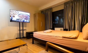 the gramercy residences makati manila