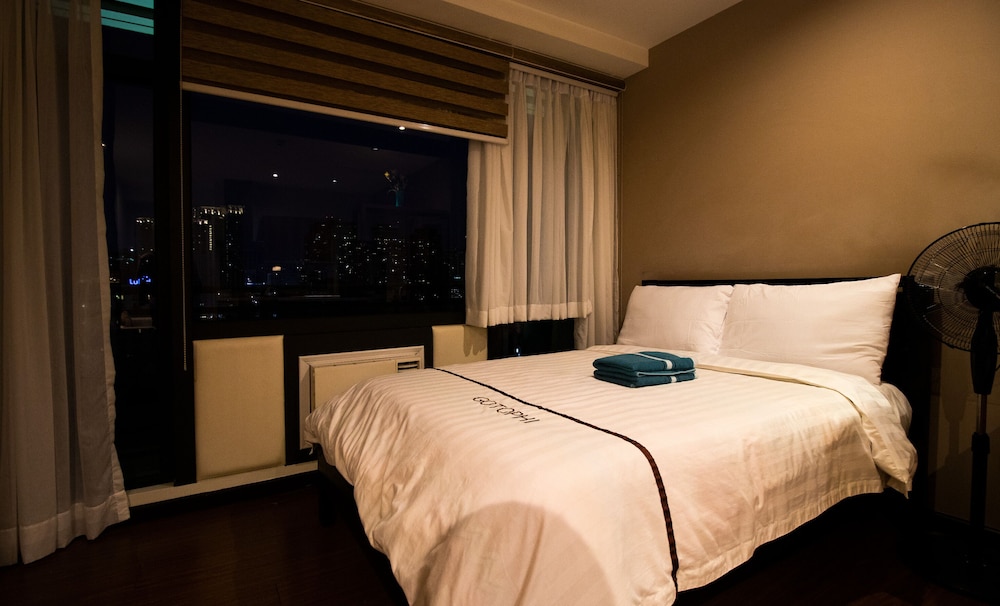 the gramercy residences makati manila