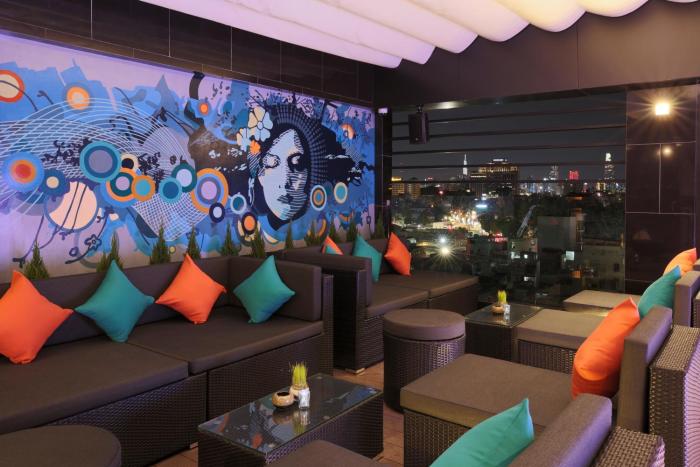 zazz urban ho chi minh hotel