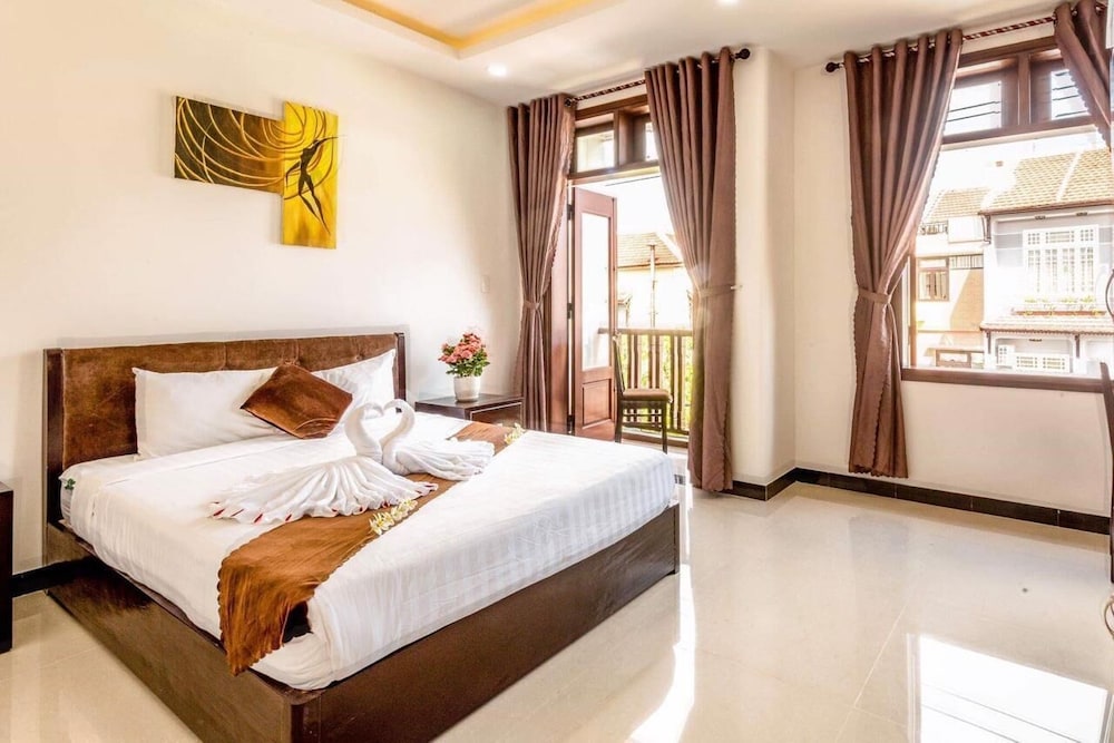 miss ten homestay