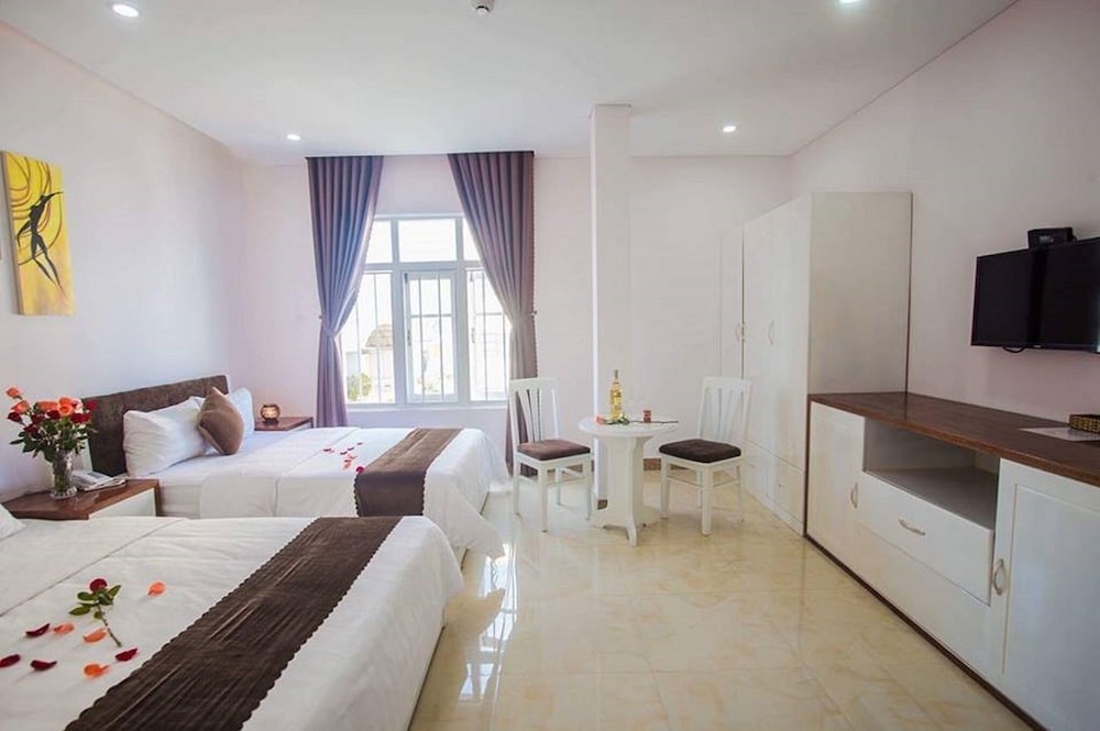 miss ten homestay