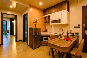 zen riverside hotel and residences