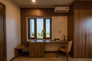 zen riverside hotel and residences