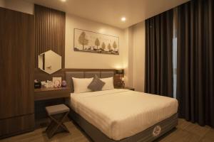 zen riverside hotel and residences