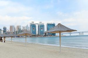 h avenue gwangalli beach