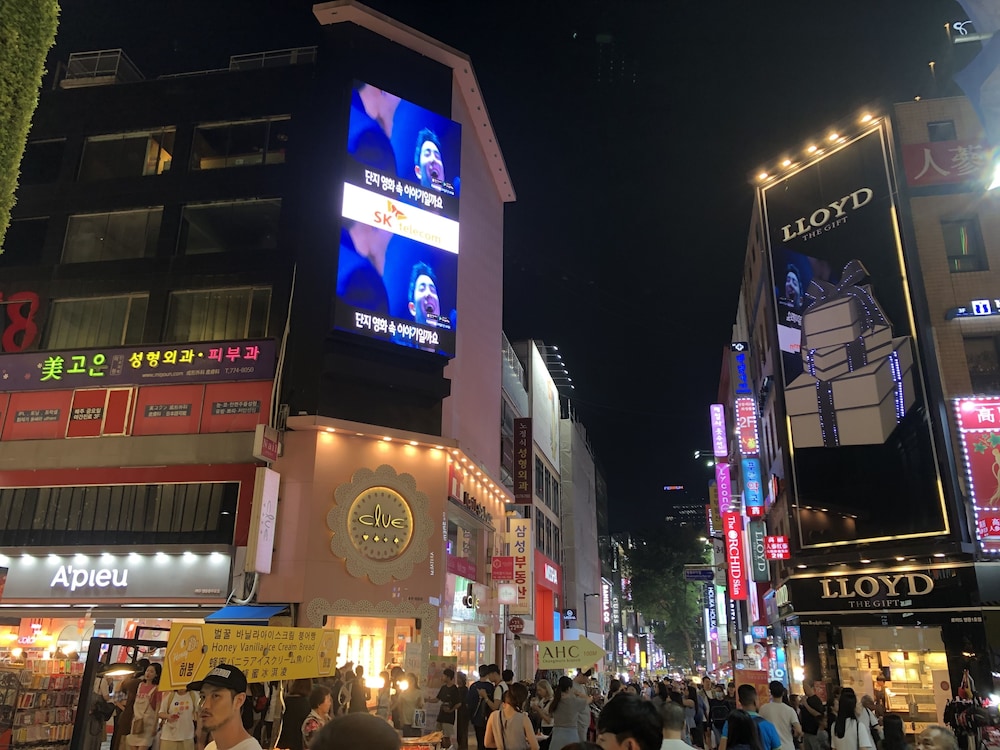 line hotel myeongdong