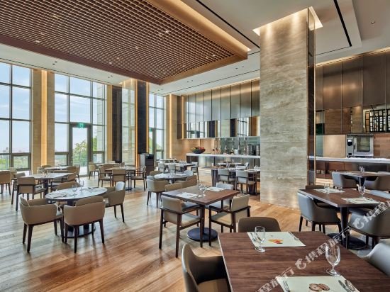 shinhwa jeju shinhwa world hotel and resorts