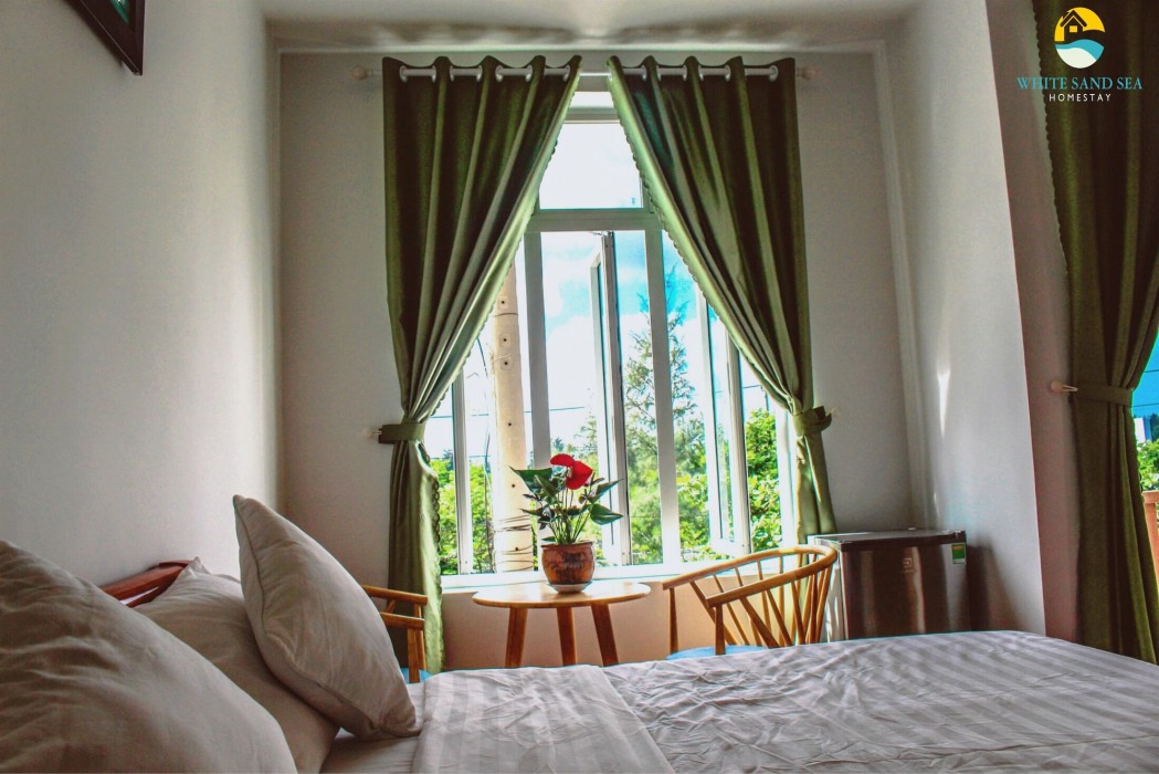 an bang white sand sea homestay