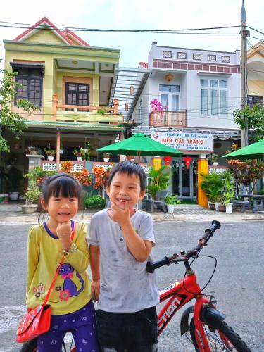 an bang white sand sea homestay