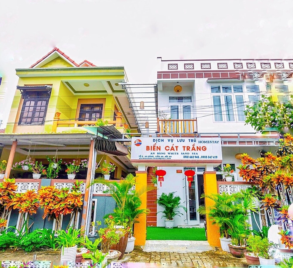 an bang white sand sea homestay