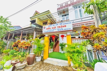 an bang white sand sea homestay