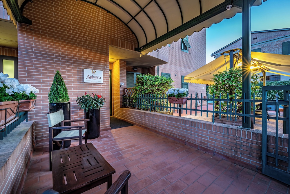 residence arianna