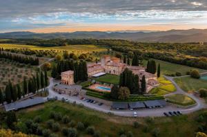 Borgo Scopeto Wine & Country Relais,Near Chianti Sculpture Park,5 star