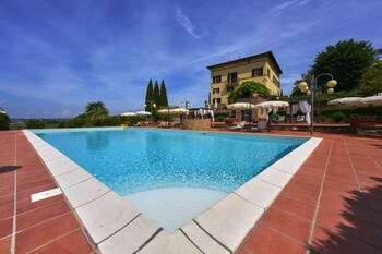 villa curina resort