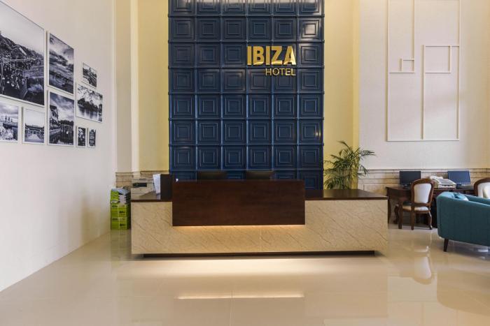 ibiza riverfront hotel