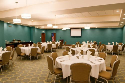 holiday inn santee by ihg
