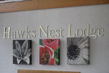 hawks nest lodge