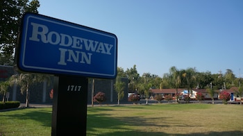rodeway inn chico university area