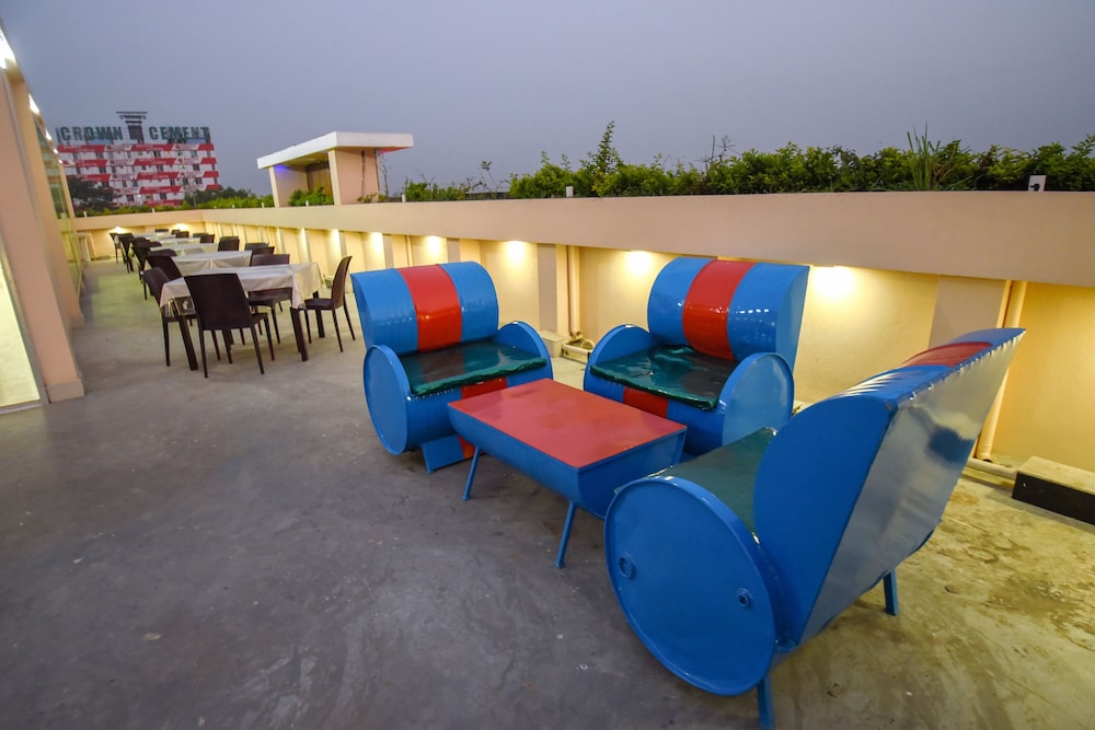 hotel ali plaza