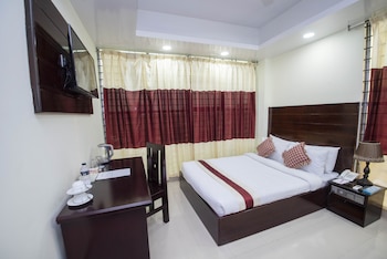 hotel ali plaza