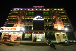hotel ali plaza