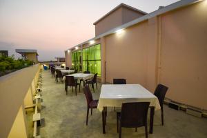 hotel ali plaza