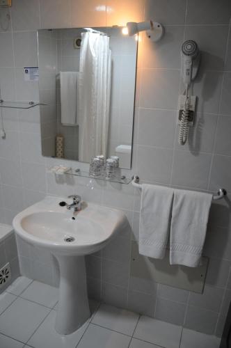 best western hotel dom bernardo
