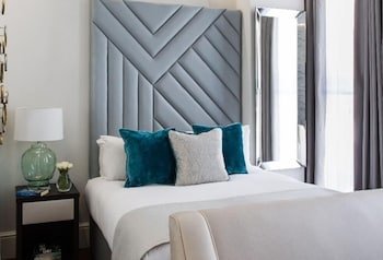 baker street apartments by viridian apartments