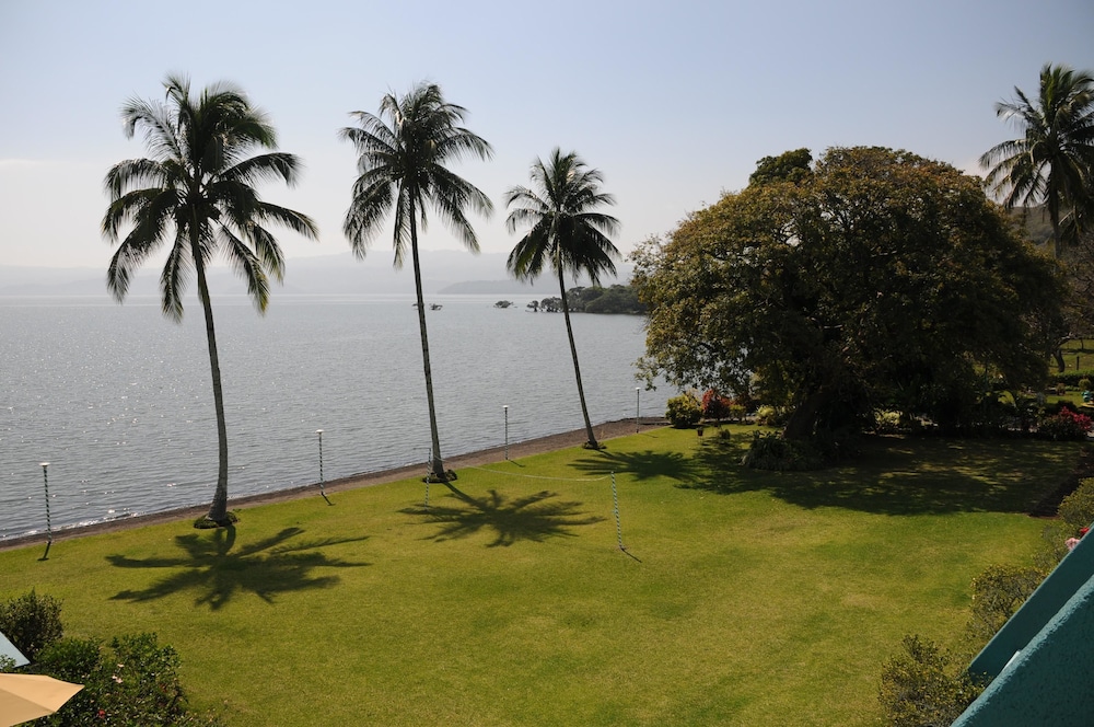 hotel la finca