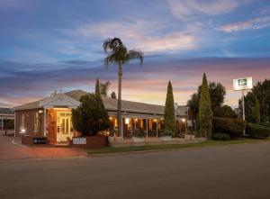 breakfree port pirie