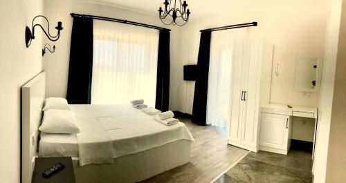 victoria hotel and lounge