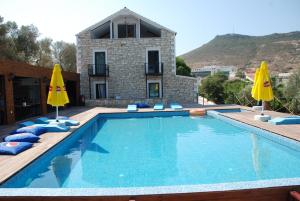 victoria hotel and lounge