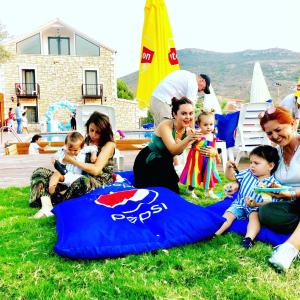 victoria hotel and lounge