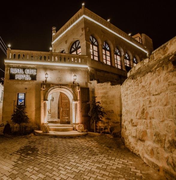 royal cave hotel