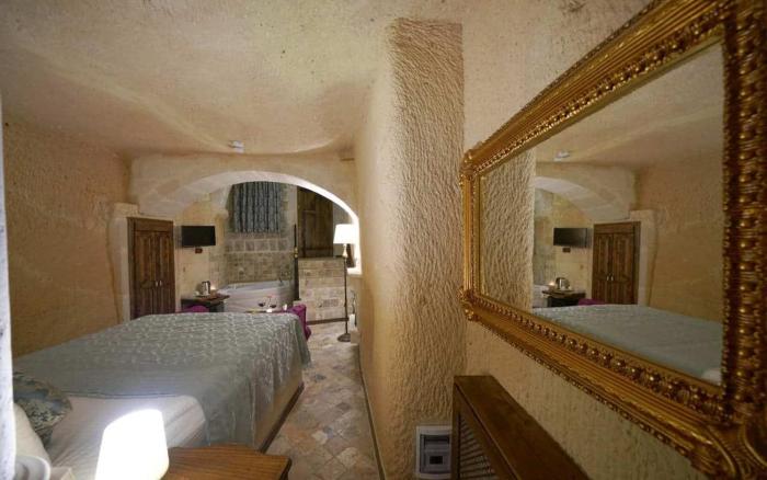 arte cave hotel