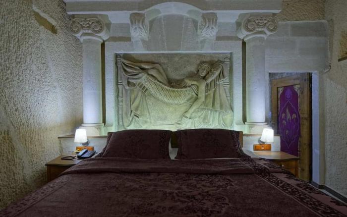 arte cave hotel