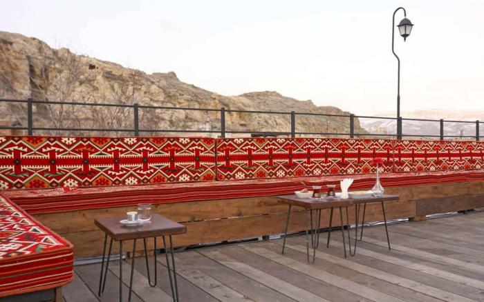 arte cave hotel