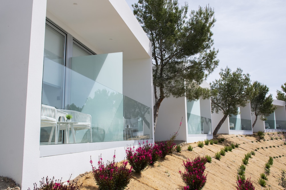 puig campana nature suites hotel and btt