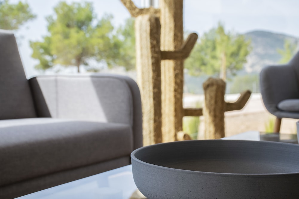 puig campana nature suites hotel and btt