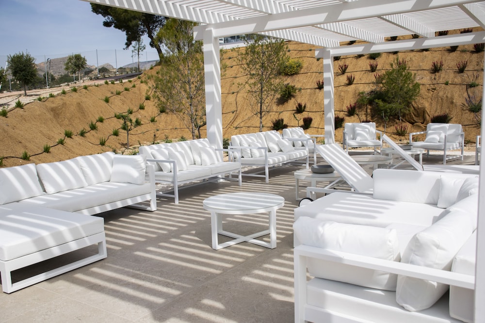 puig campana nature suites hotel and btt
