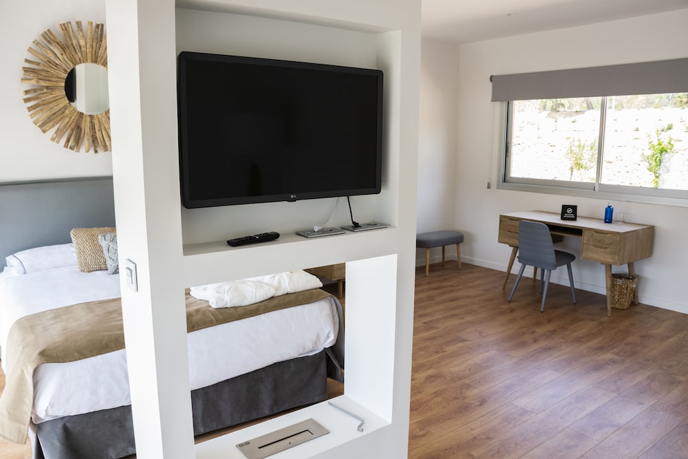 puig campana nature suites hotel and btt